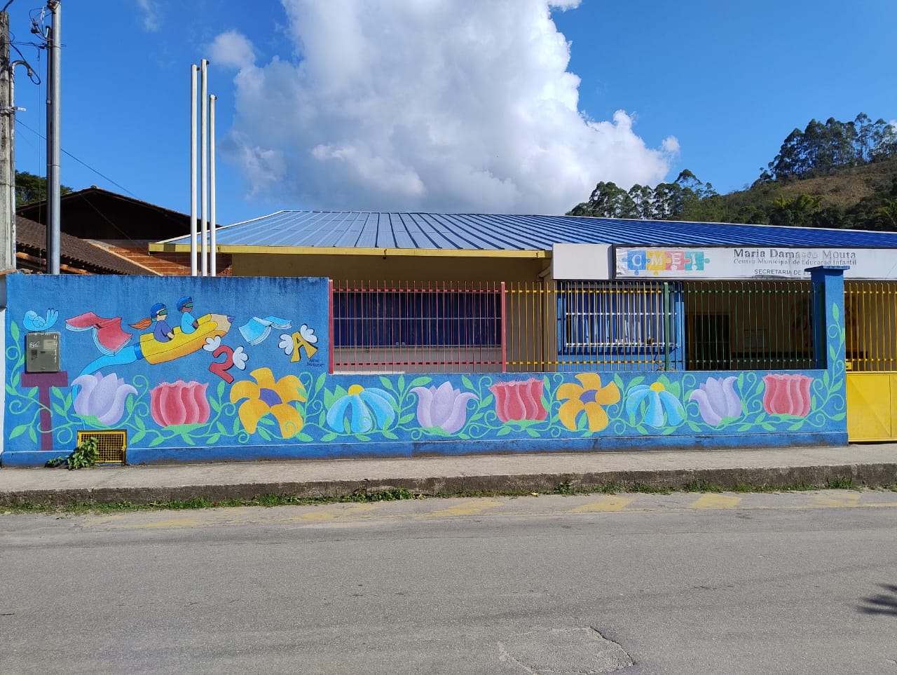 Projeto artístico transforma Lumiar em uma galeria a céu aberto