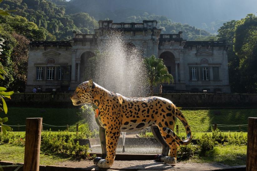 Jaguar Parade Rio faz leilão para preservar a espécie