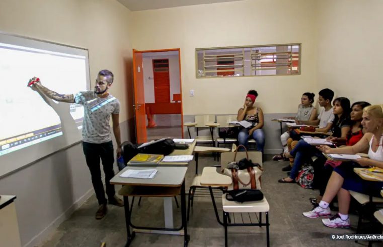 Pé-de-Meia alcançará quase 4 milhões de estudantes até setembro