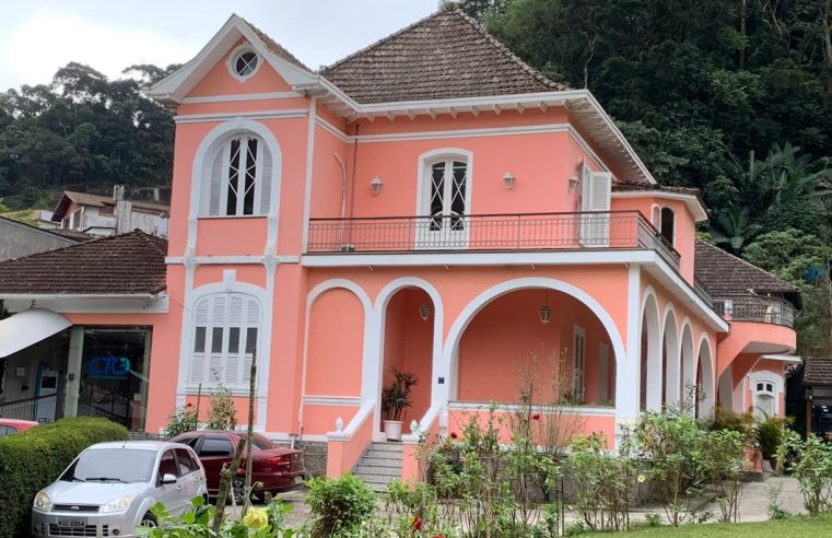 Outubro Rosa no CTO: “Quem procura, cura” e “Estou com câncer, e agora?” são os pilares da campanha deste ano