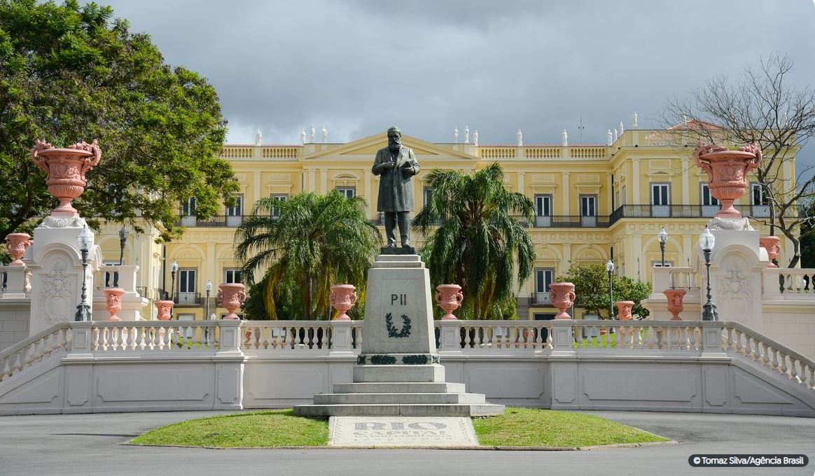 Seis anos após incêndio, Museu Nacional faz apelo por doações