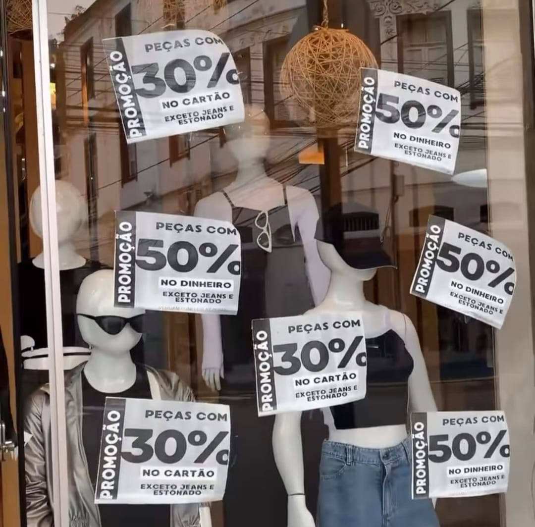 Semana do cliente com ofertas na Rua Teresa