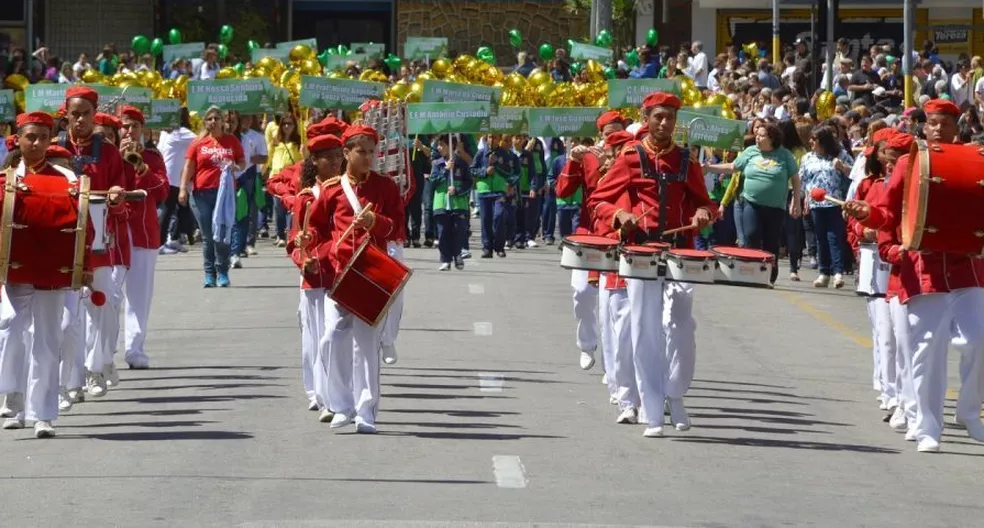 Desfile Cívico de 7 de setembro em Teresópolis: confira as interdições no trânsito no Parque Regadas e imediações