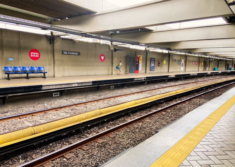 Esquema de funcionamento do MetrôRio neste fim de semana (28 e 29/09), com jogo domingo no Maracanã