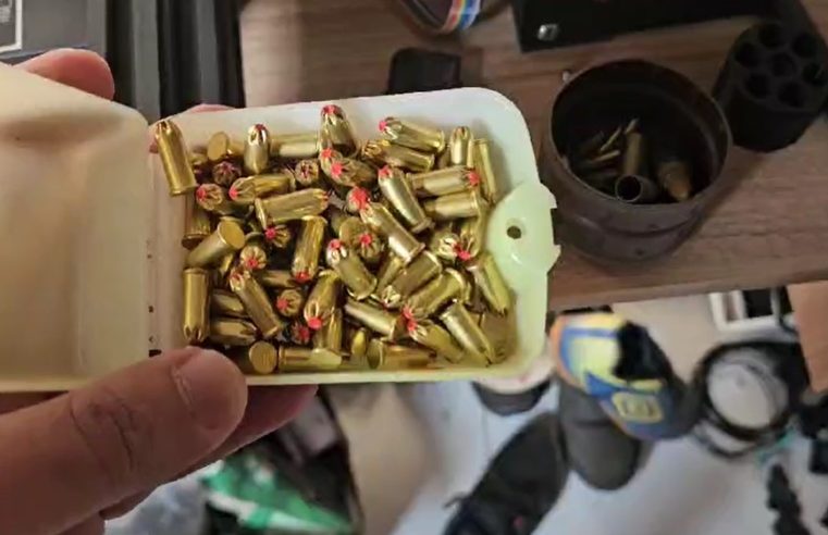 FICCO/RJ prende homem que fabricava armas de fogo em casa, em Araraquara/SP