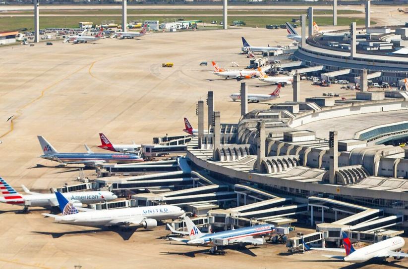 RIOgaleão prevê 380 voos extras com 47 mil passageiros durante o Rock in Rio Brasil 2024