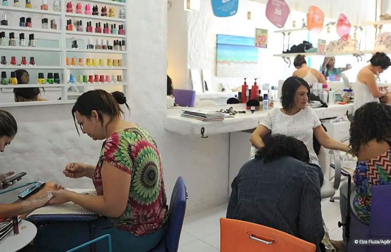 Setor de serviços cresce 1,2% em julho frente a junho e renova recorde