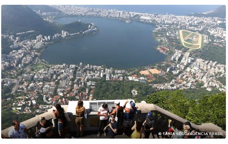 Gastos de estrangeiros no Brasil chegam a R$ 26 bilhões em 2024