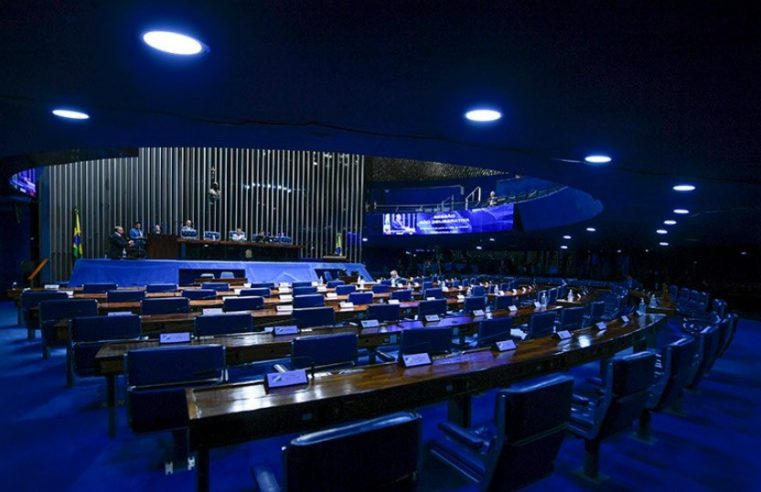 Plenário vota mudanças na Lei da Ficha Limpa nesta quarta