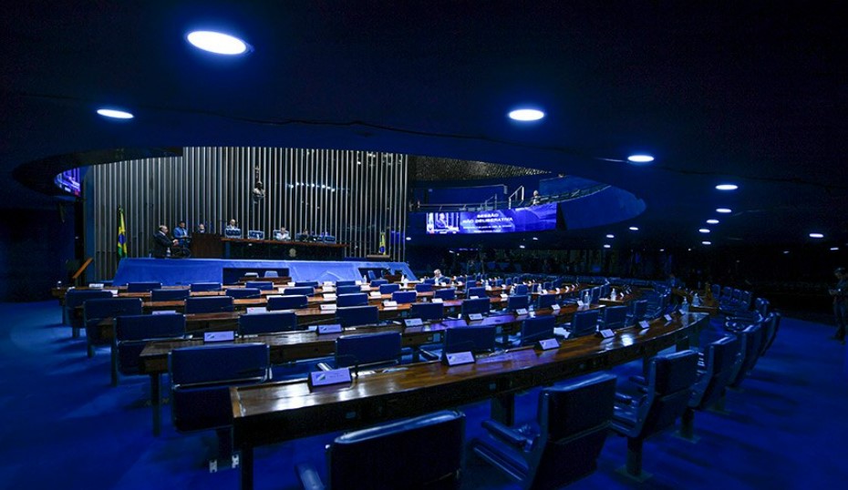 Plenário vota mudanças na Lei da Ficha Limpa nesta quarta