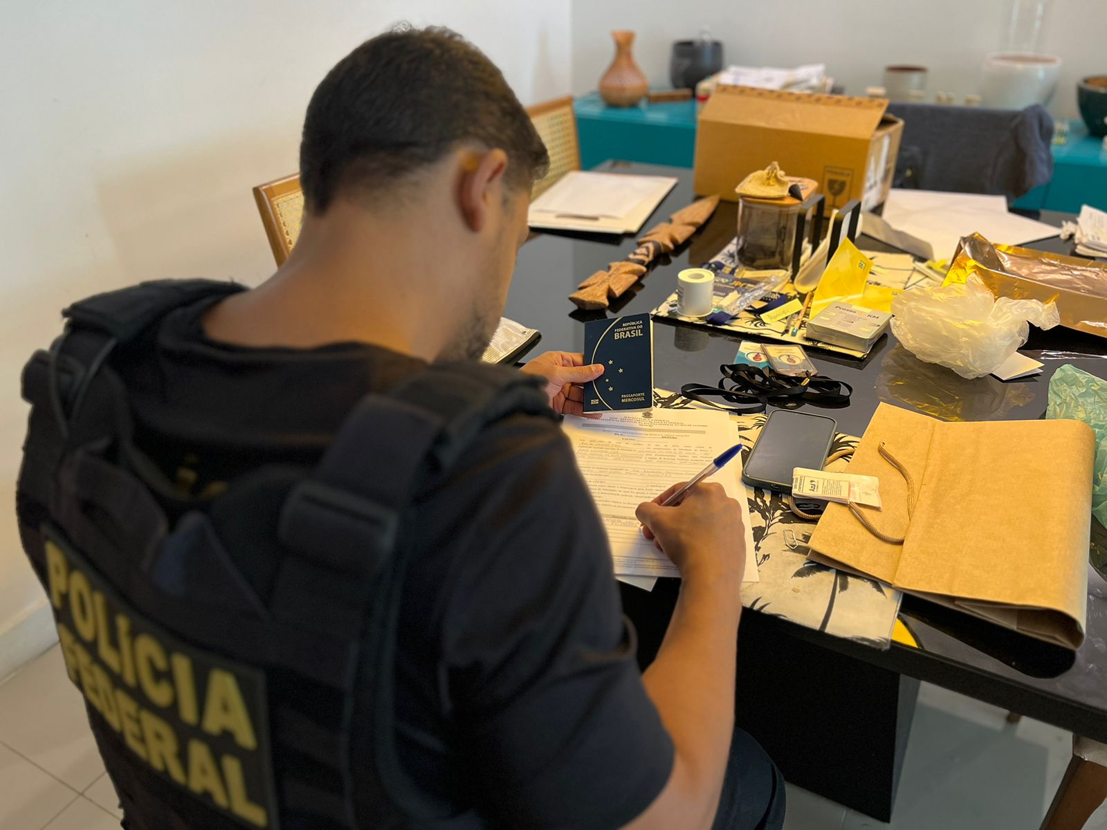 Prática de corrupção eleitoral é investigada no Rio de Janeiro