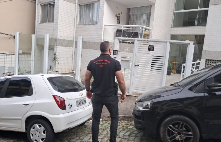 GAECO/MPRJ cumpre mandados de busca e apreensão contra investigados por venda de licenças ambientais em Nova Friburgo