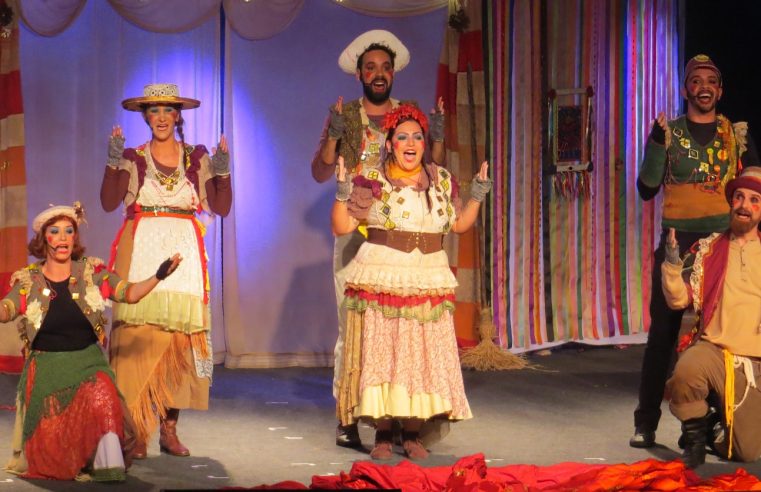 Satura Companhia de Teatro reestreia “Jorge, O Santo Guerreiro” em apresentação no Teatro Imperial