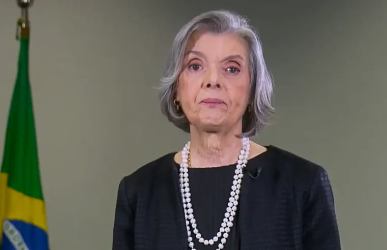 Voto é poderoso instrumento de transformação social, diz Cármen Lúcia