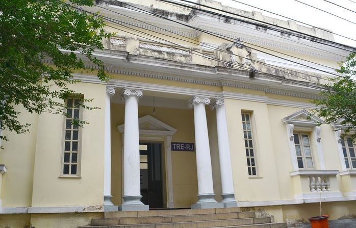 Interdição das vias em Nova Friburgo