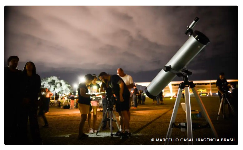 Cometa que passará perto da Terra poderá ser visto no Brasil