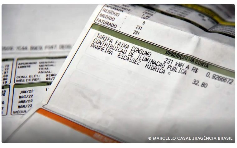 Conta de energia elétrica fica mais cara a partir de hoje