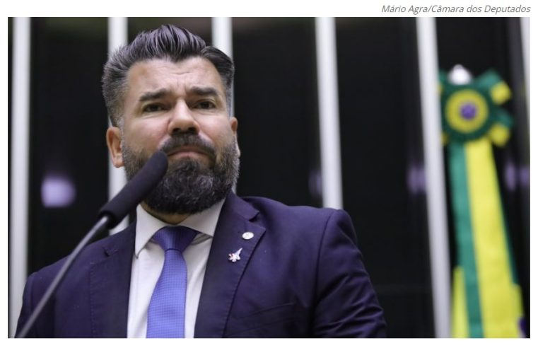 Projeto autoriza delegado a pedir medida cautelar e protetiva direto à Justiça