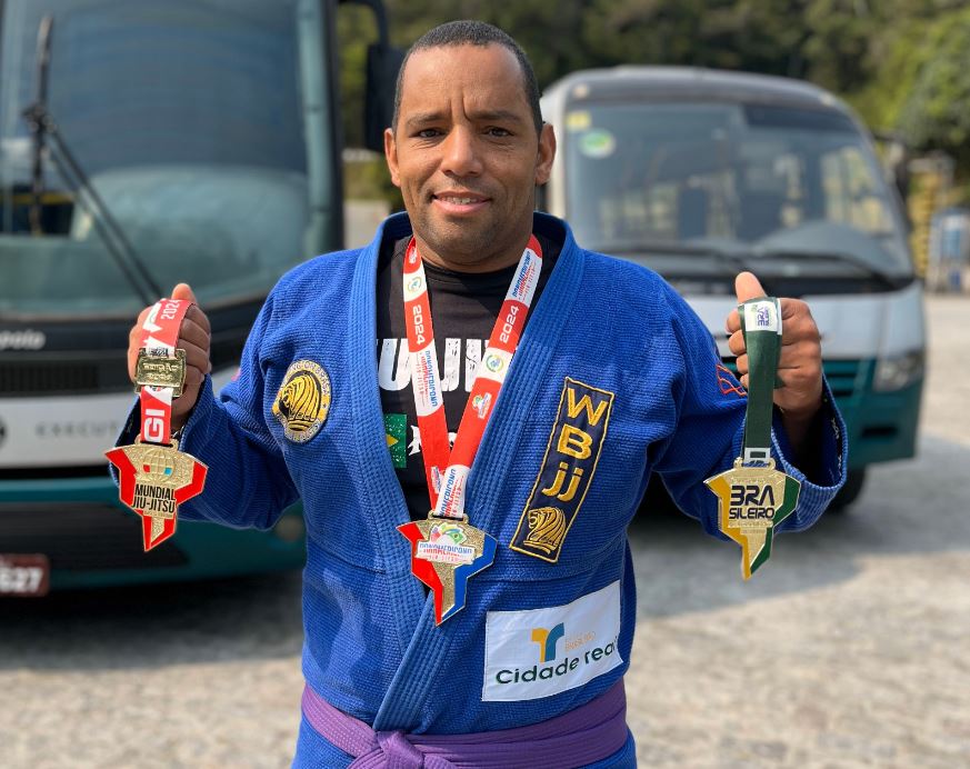 Motorista da Cidade Real é campeão em disputa da CBJJO