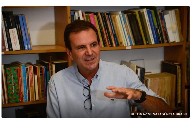 Eduardo Paes é reeleito no Rio de Janeiro