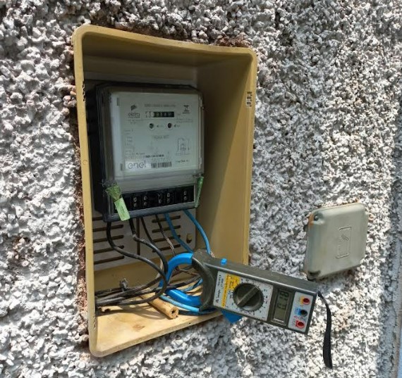 Operações da Enel removem furto de energia em Bar e Residência de Teresópolis e em Padaria de Magé