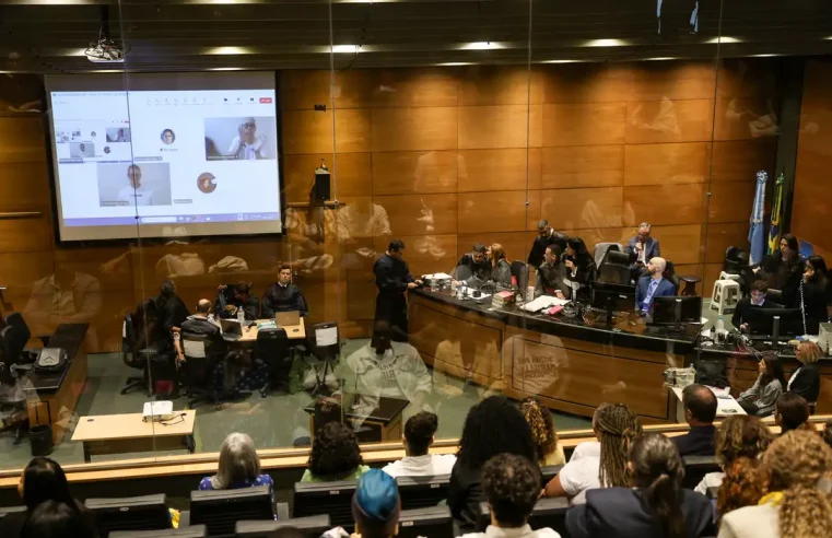 Julgamento de caso Marielle é retomado na manhã desta quinta-feira