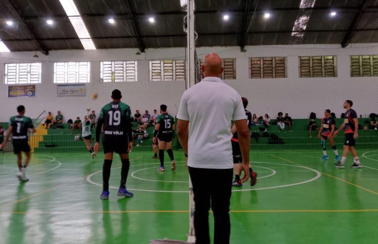 Primeira fase do Campeonato Municipal de Vôlei Masculino é encerrada e semifinalistas são definidos