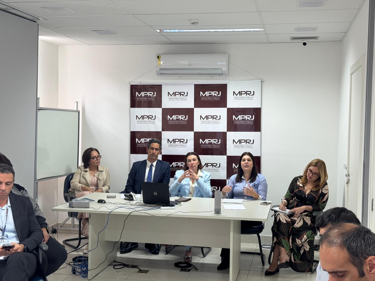 MPRJ se reúne com órgãos do Estado e de municípios da região Serrana para discutir ações de prevenção e resposta aos desastres