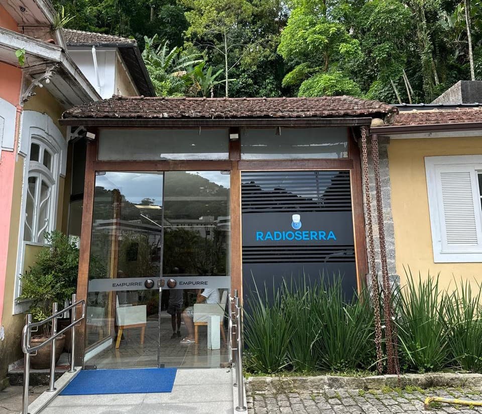 Novembro Azul: clínica Radio Serra Radioterapia alerta para a importância do cuidado contínuo da saúde do homem