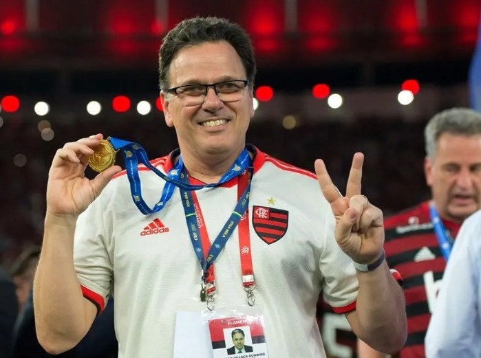 Eleições no Flamengo: presidente Landim e candidato da situação, Rodrigo Dunshee, estarão em Petrópolis nesta segunda-feira