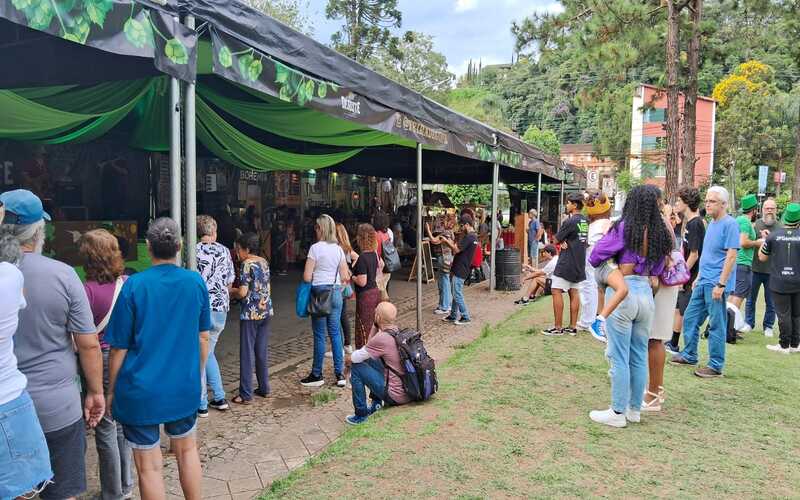 Comemore o feriado em grande estilo na Deguste