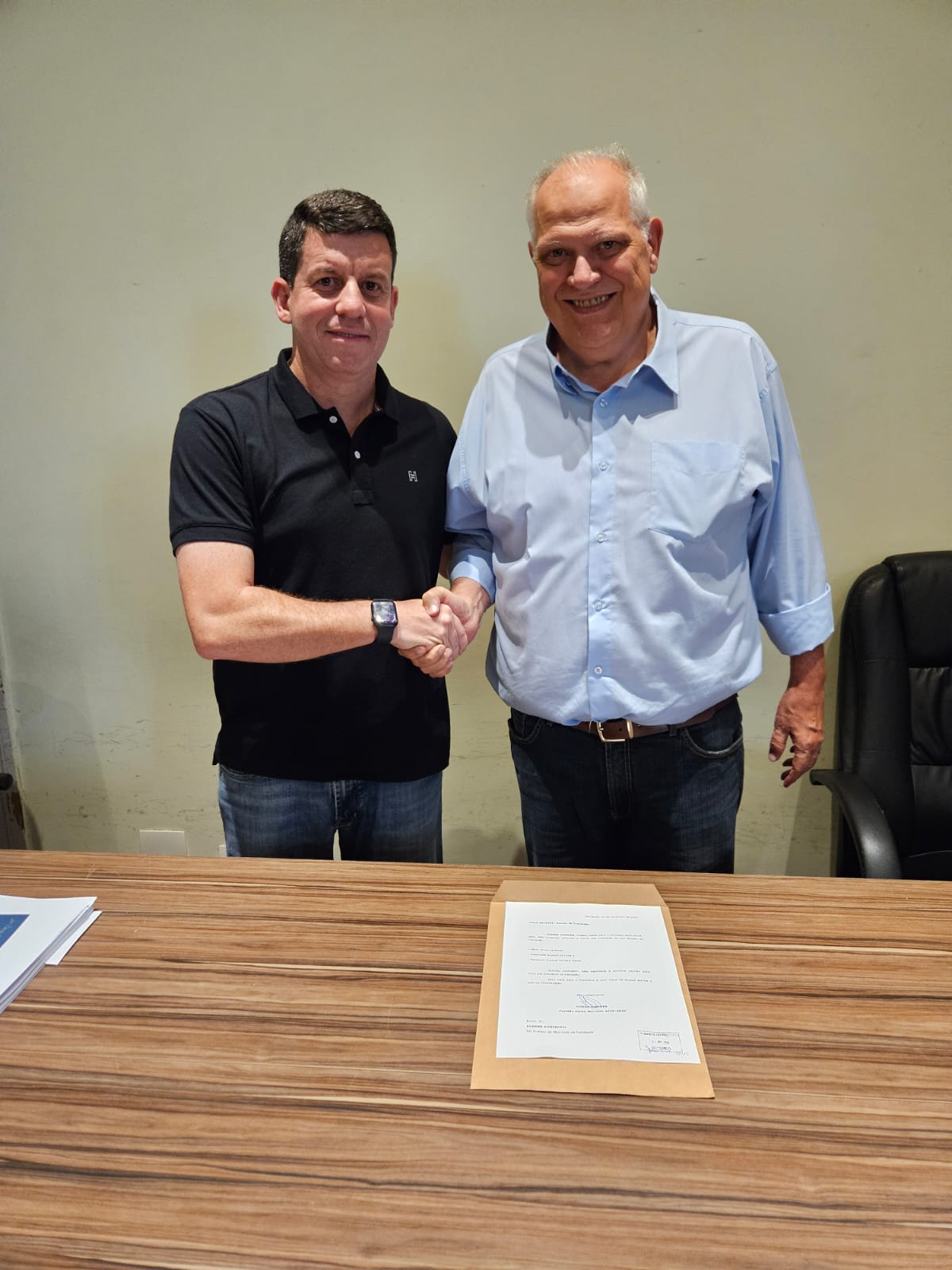 Prefeito Rubens Bomtempo e prefeito eleito Hingo Hammes se reúnem para iniciar transição