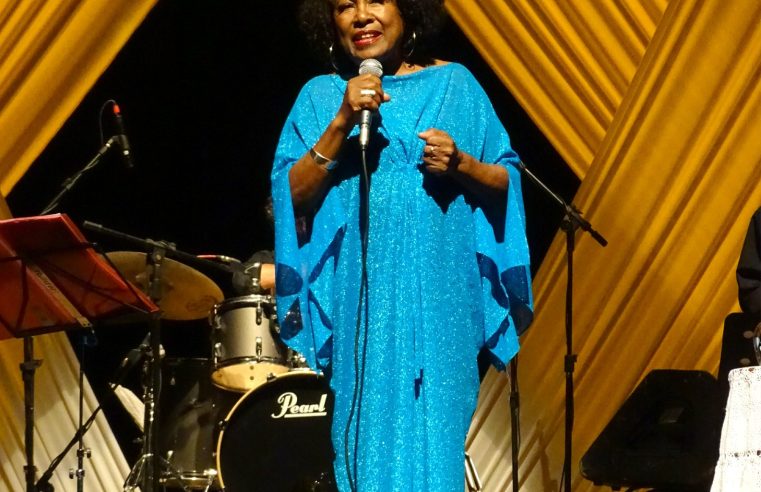 Teatro Imperial recebe “Rosa Marya Colin In Blues” no Dia da Consciência Negra