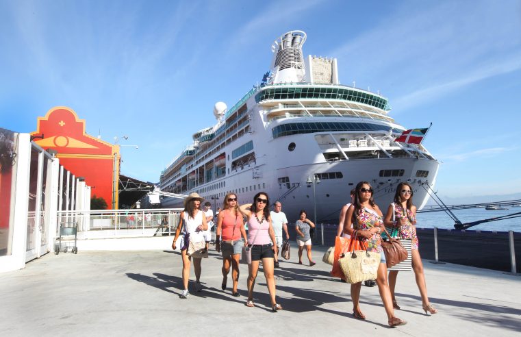 Estado reúne dicas para cariocas montarem roteiro para o primeiro feriado de 2025