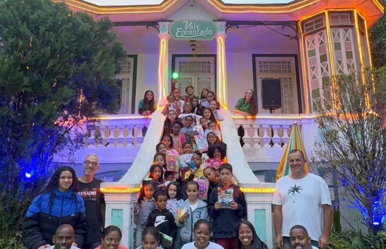 Campanha de Natal no Vale Encantado arrecada mais de 500 brinquedos e promove alegria para crianças do Instituto Ampla Visão