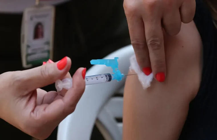 Rio vai ampliar faixa etária para vacinação da dengue para 16 anos