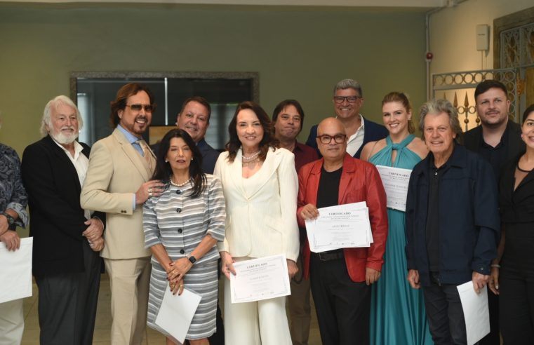 Petropolitanos recebem título de Embaixadores do Turismo do Rio