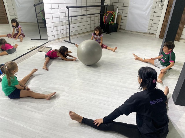 Oficina com método inédito de desenho em movimento acontece nos próximos dois sábados em Itaipava