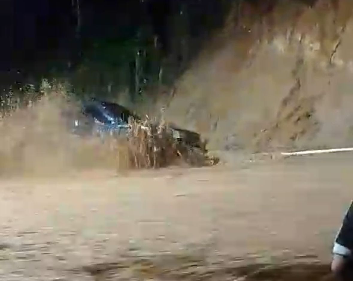 Boletim de ocorrências: Defesa Civil de Petrópolis vistoria imóveis no distrito da Posse devido à chuva desta quinta-feira