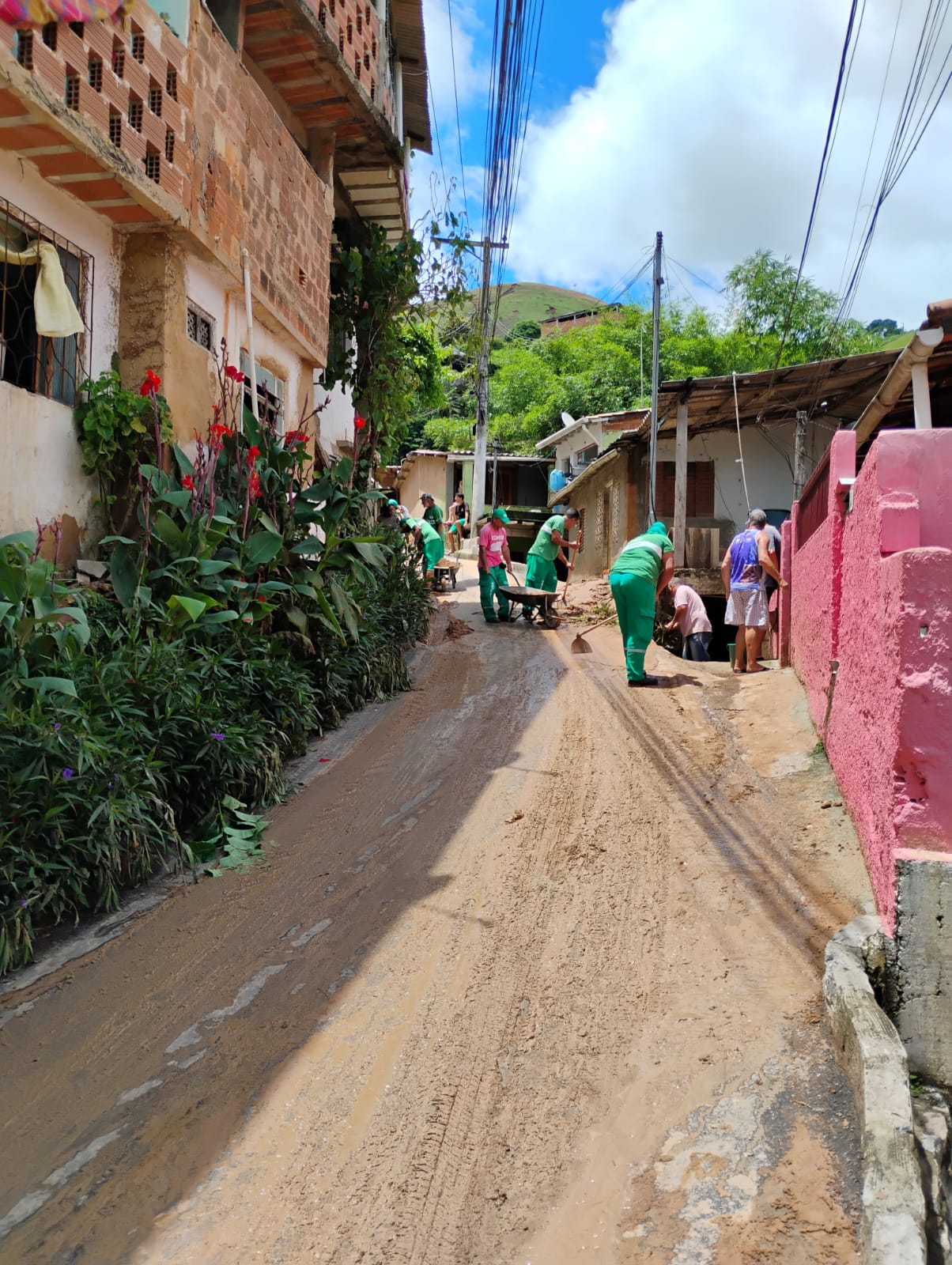 Comdep realiza mutirão de limpeza na Posse para minimizar impactos das chuvas