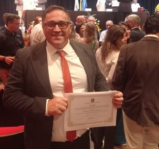 Henrique Laranja assumirá como vereador de Petrópolis