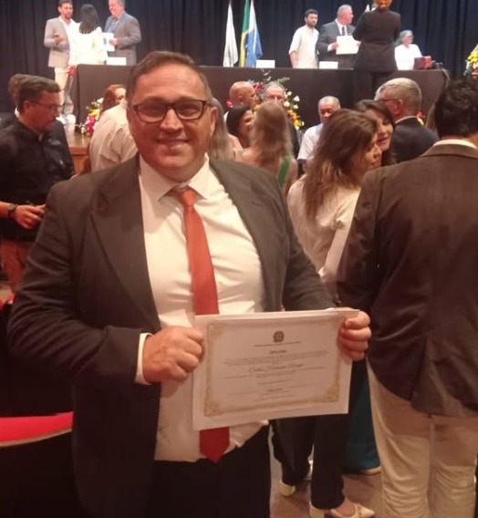 Henrique Laranja assumirá como vereador de Petrópolis