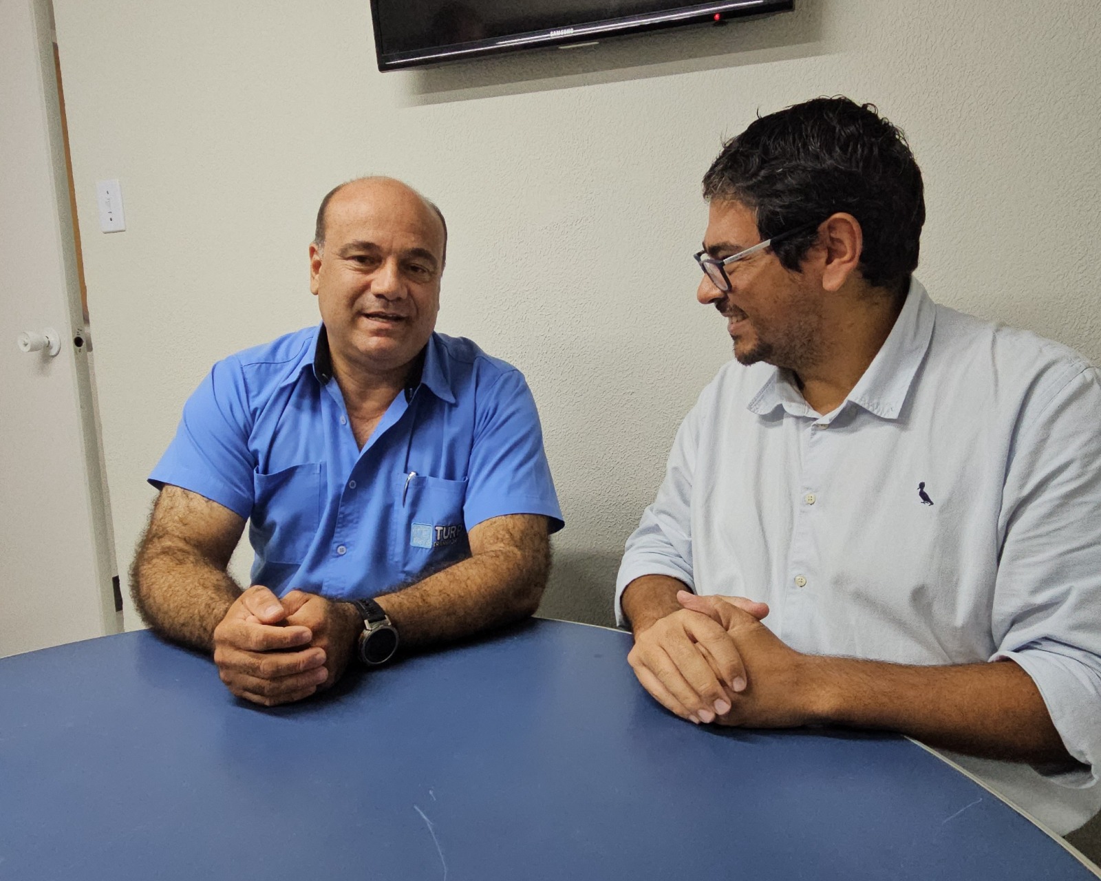 Motorista que fez campanha para salvar cadela será homenageado na Câmara Municipal de Petrópolis