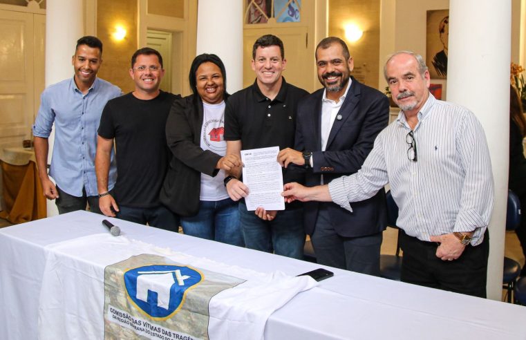 Região Serrana: Governo do Estado, Caixa Econômica e Prefeitura de Petrópolis assinam contrato para obras de 140 moradias no bairro Mosela