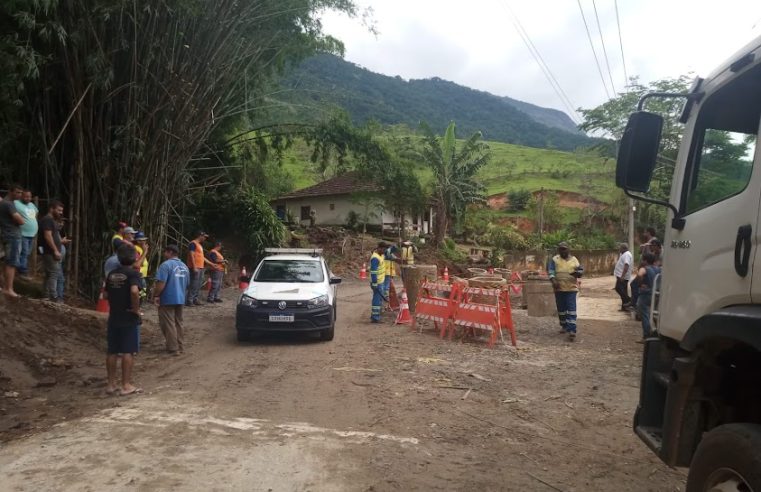 Governo do Estado faz vistorias nos municípios afetados pelas chuvas e trabalha na desobstrução de estradas, ruas e limpeza de rios