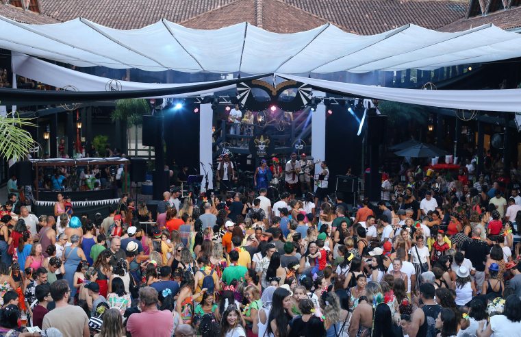 Taruíra mistura ritmos no melhor carnaval da Serra, em Itaipava