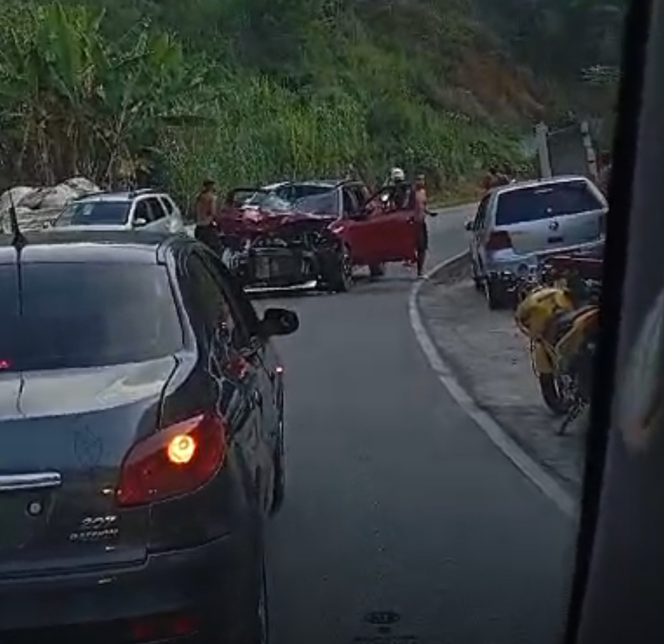 Motociclista de 26 anos morre em acidente na Posse