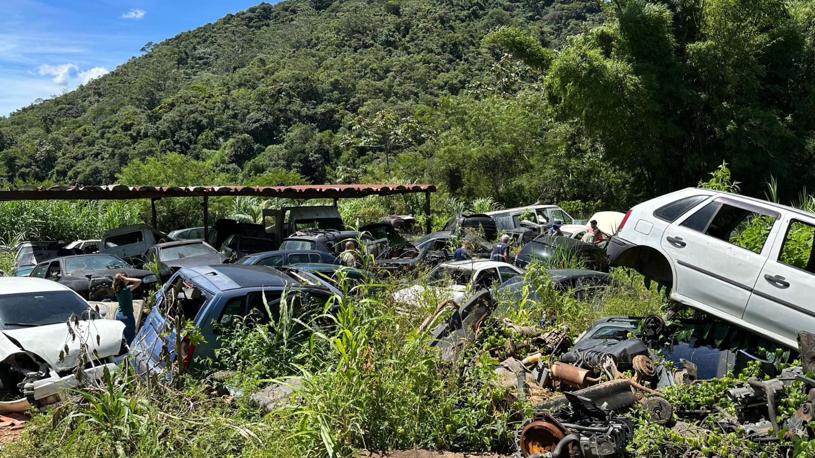 Polícia Civil prende homem por irregularidades em ferro-velho