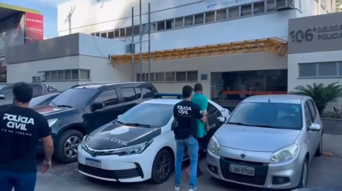 Dupla é preso por furto e receptação de materiais de construção em Itaipava