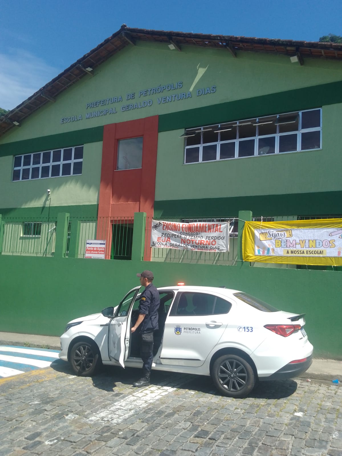 Ronda Escolar é retomada para fortalecer a segurança nas escolas de Petrópolis